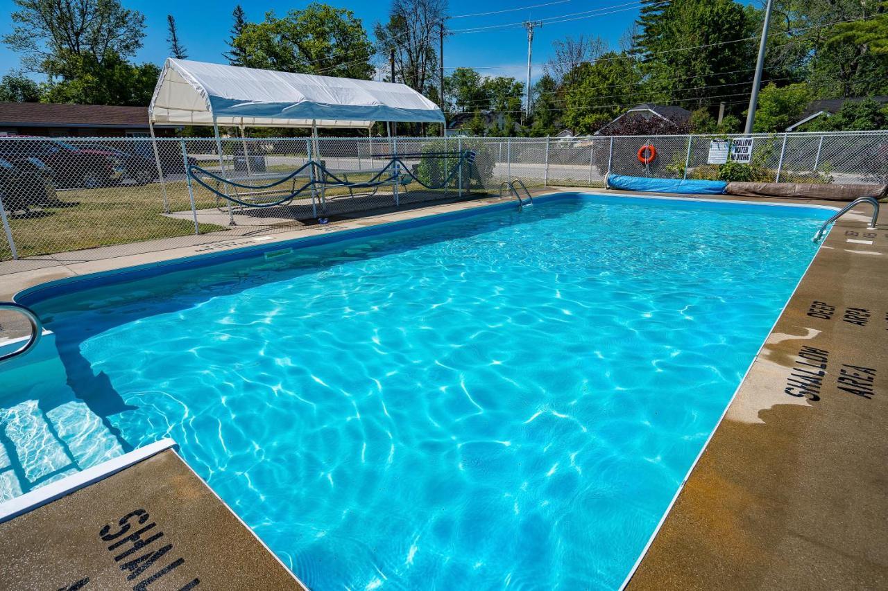 Beach Club By Beach1 Motel Wasaga Beach Zewnętrze zdjęcie